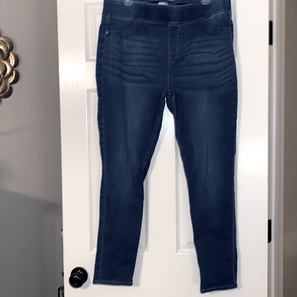 Jeggings pull on  pants